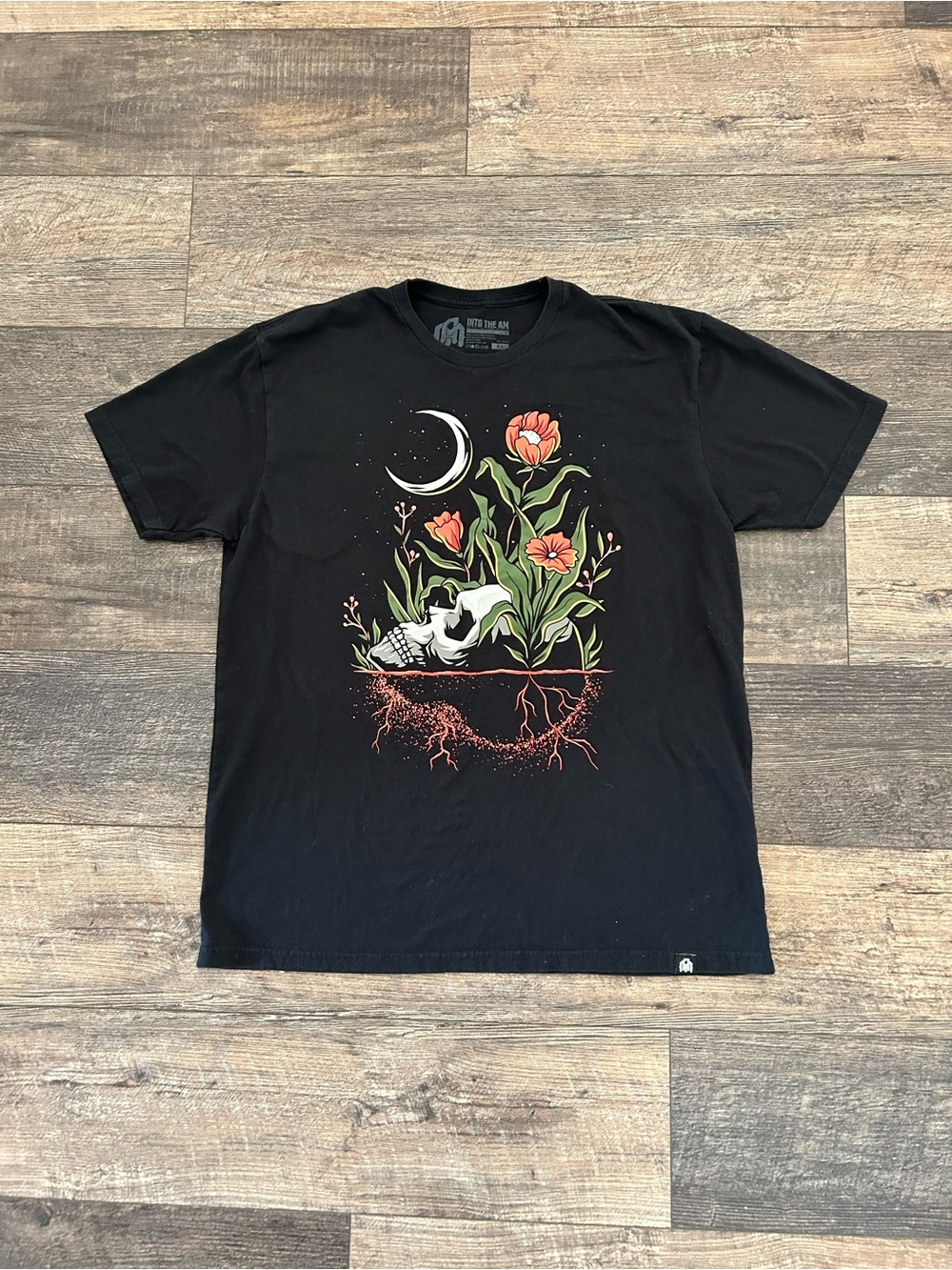 Cool Into the AM Men's XL Black Knit Cotton/Poly Crew Neck Skull Moon Floral Tee
